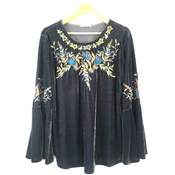 Solitaire Womens Boho Top Dusty Blue Small Velvet Floral Embroidered Bell Sleeve - Picture 2 of 7